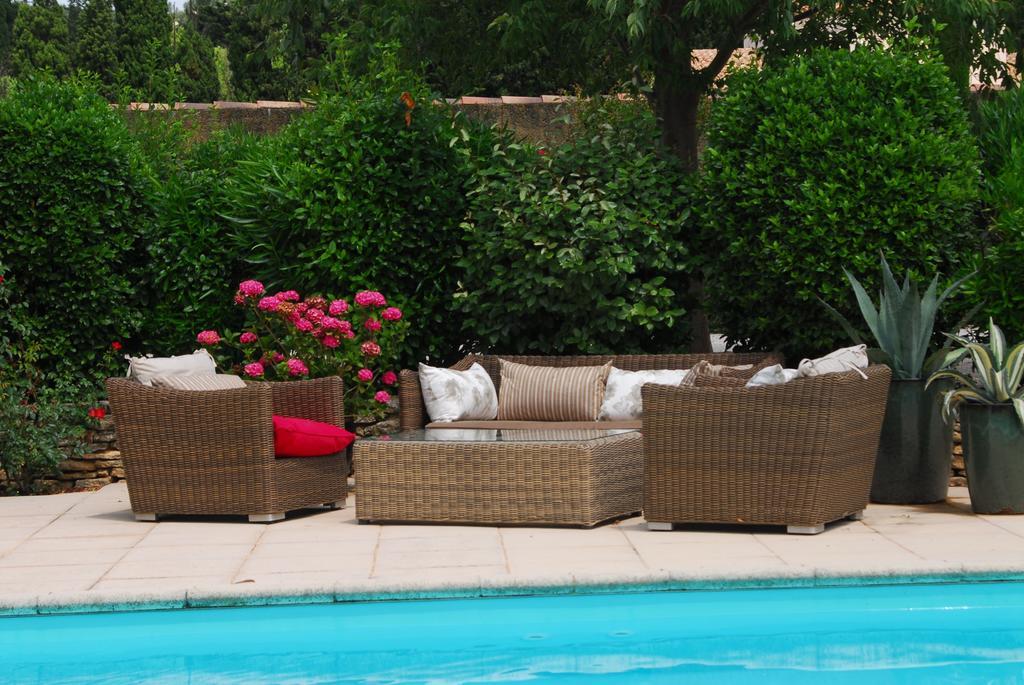Le Mas Des Lauriers Bed & Breakfast Paradou Luaran gambar