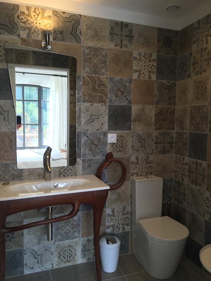 Le Mas Des Lauriers Bed & Breakfast Paradou Luaran gambar