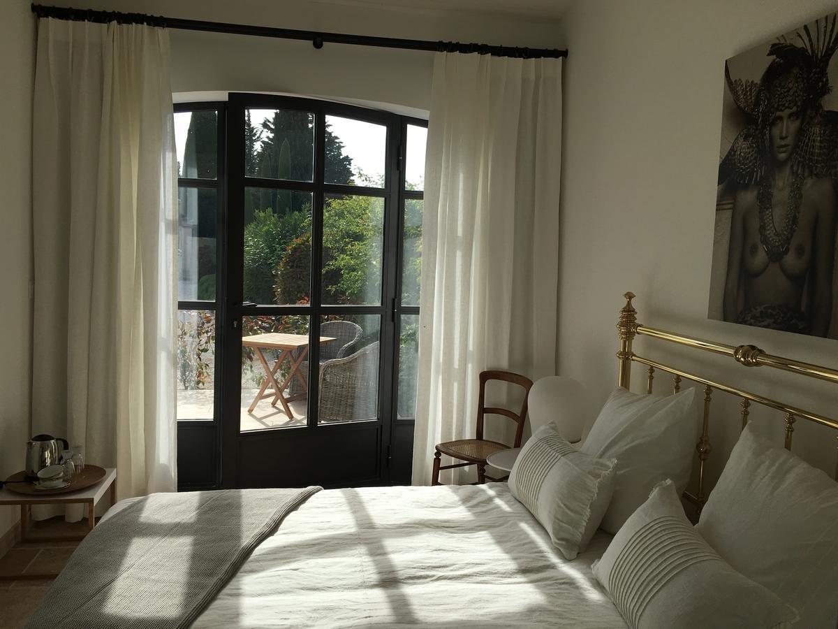 Le Mas Des Lauriers Bed & Breakfast Paradou Luaran gambar